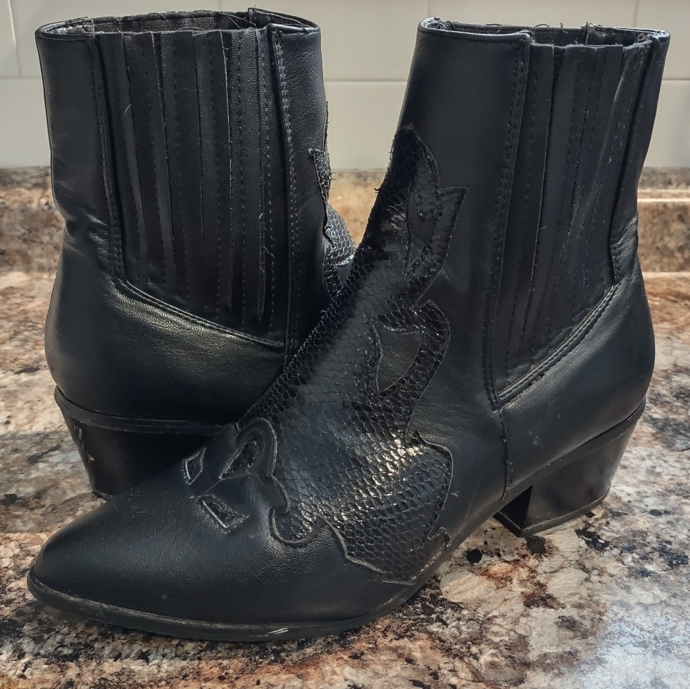Hotsoles London Women's Western Style Boots